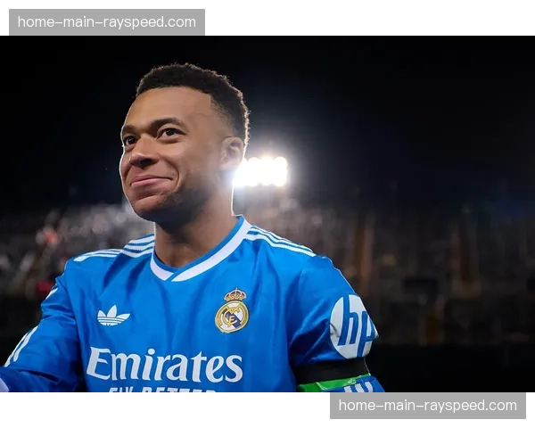 皇马2-2战平瓦伦西亚，补时阶段连入两球惊险扳平