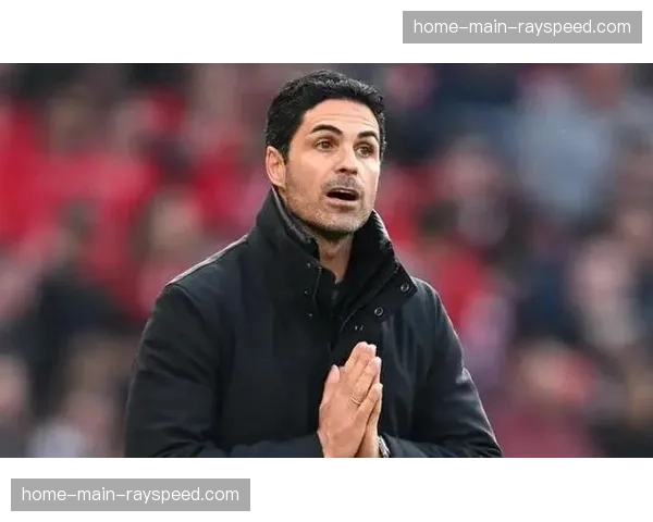 战术复盘：阿尔特塔的临场调整，为何换上热苏斯成为战平拜仁的关键手